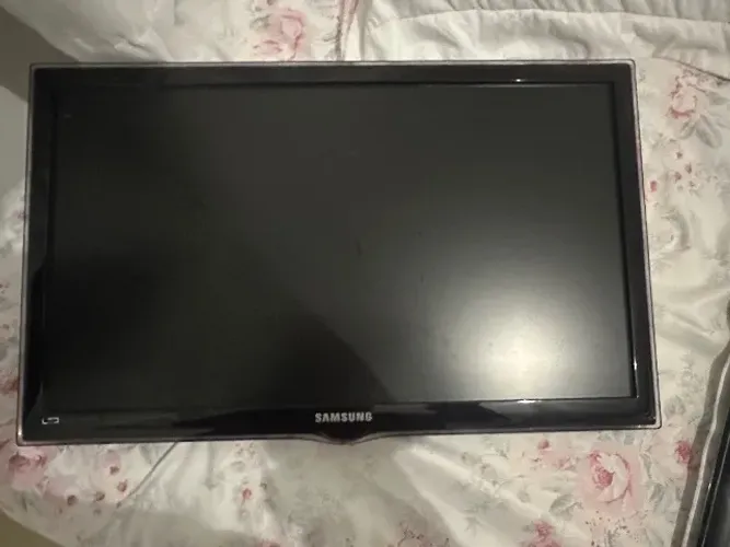 Tv Samsung 32 polegadas - não é smart