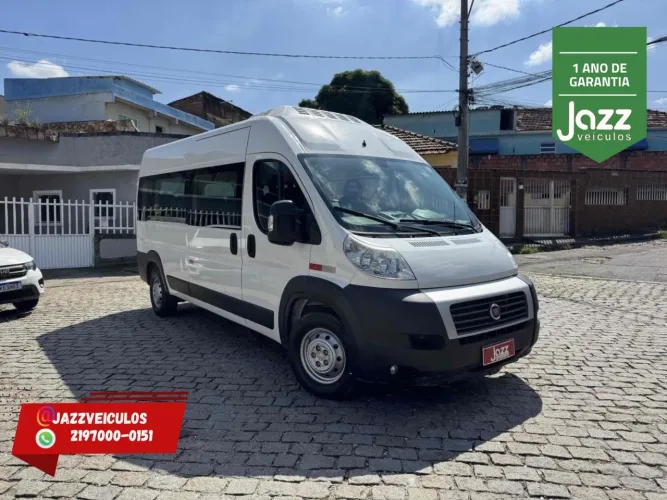 Fiat Ducato Minibus 2.3 16V Diesel 2021