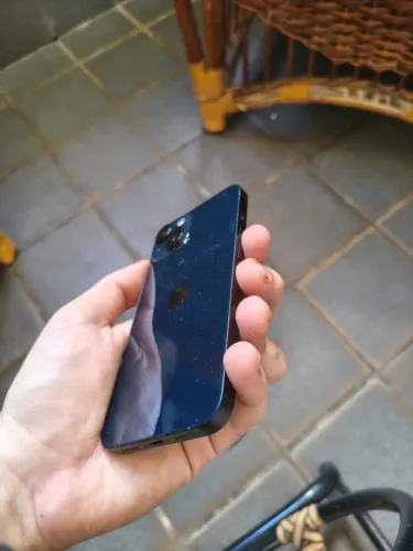 iPhone 14 em ótimo estado