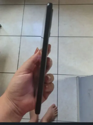 Redmi note 11 4g 128 gb pouco usado.em perfeito estado sem marca de uso
