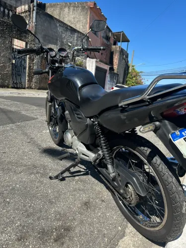 CG Fan 125 2010 ES partida elétrica moto bem conservada nada a fazer
