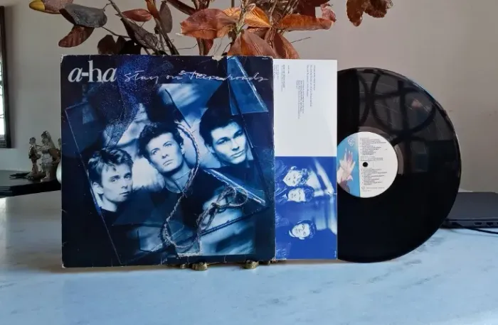 lp vinil - a-ha - Stay on Threads Roads - c/ encarte