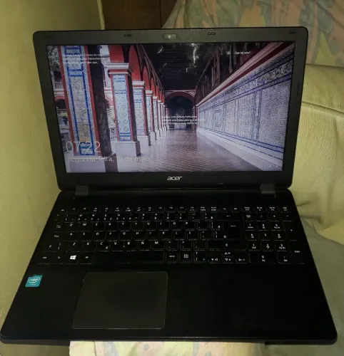 Vendo notebook Acer 