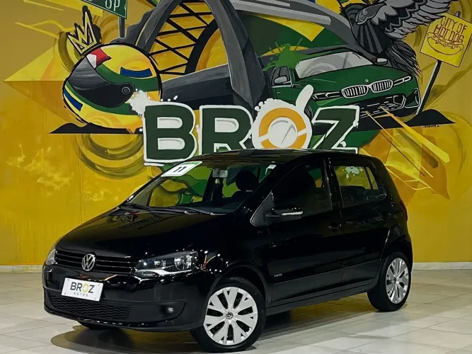 Volkswagen Fox 1.0 MI Total Flex 8V 5P 2011