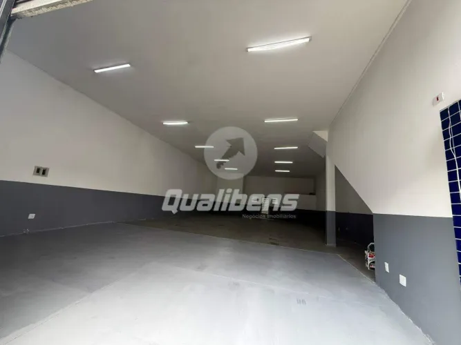 Galpão/Depósito/Armazém para alugar 200m² em Jardim Zaira