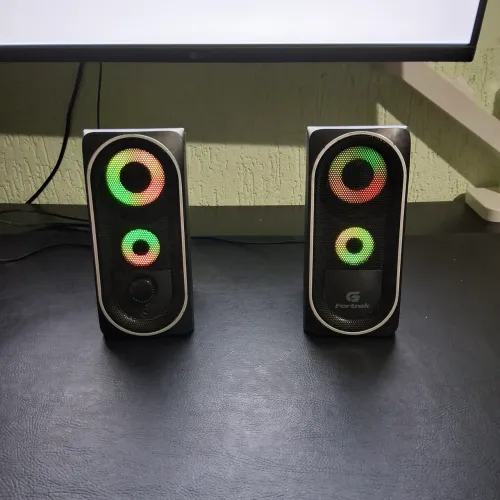 Caixa De Som Fortrek Multimídia Gamer Black Hawk, RGB, P2, Alimentação USB, Preto