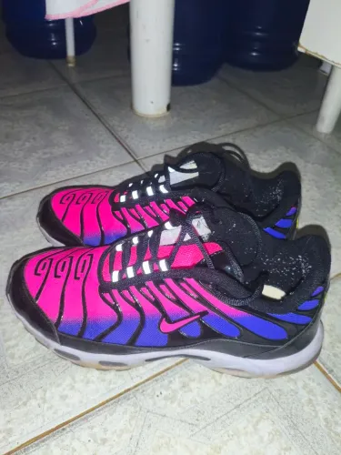 Nike TN