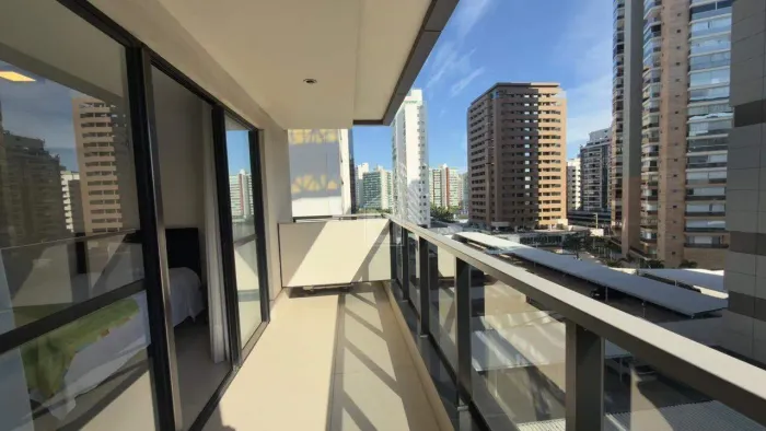 Livia Machado Imóveis vende apartamento lançamento de 01 quarto na Enseada do Suá, Vitória
