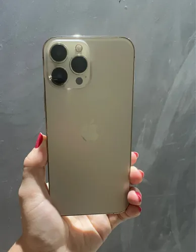 iPhone 13 Pro Max todo original - até 18x no cartão