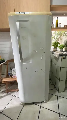 VENDO GELADEIRA