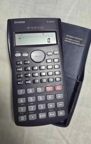 Calculadora Casio fx-82ms