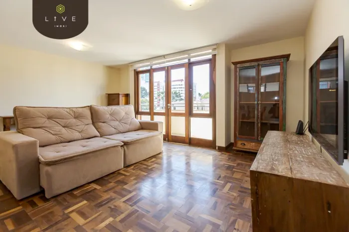 Apartamento mobiliado para locação com 3 quartos, sendo 1 suíte com closet, no bairro Merc