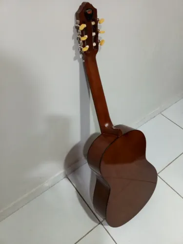 Violão CX 40 yamaha semi-novo.
