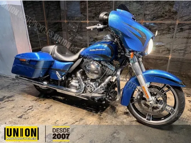 HARLEY-DAVIDSON STREET GLIDE SPECIAL