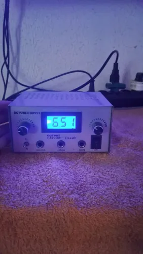 Fonte Digital para Máquina de Tatuagem