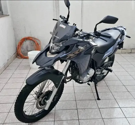 XRE 300