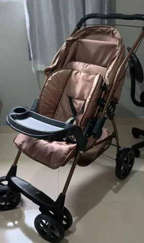 Carrinho de bebê