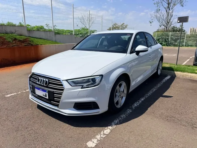 Audi A3 Sedan Prestige 1.4 TFSI S-tronic 2019