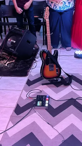Vendo guitarra telecaster fender Americana 