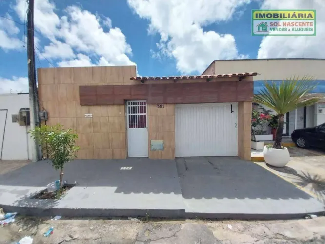 Casa com 3 dormitórios para alugar, 113 m² por R$ 2.800,00/mês - Sapiranga - Fortaleza/CE