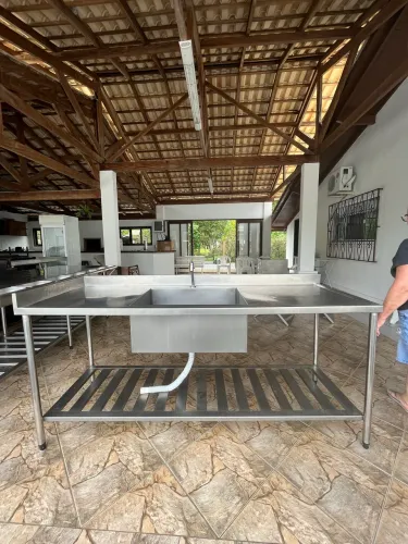 Mesa de inox com Cuba
