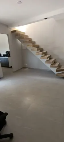 Casa 2 Qts c Suíte em Cond Fechado | Piscina | Vaga | Aceita Financiamento e FGTS