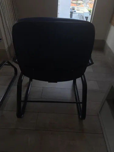 Cadeira reforçada para obesos