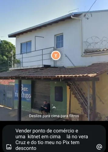 Ponto de comércio em baixo e uma kitnet em cima