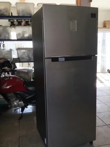 Geladeira Samsung 456L Inox - Necessita de Reparo