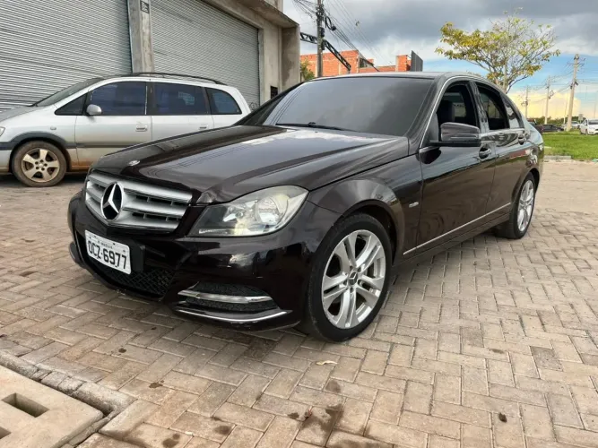 Mercedes-Benz C-200 CGI Avantgarde 1.8 16V 184cv Aut. 2012