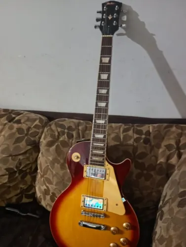 Guitarra shelter