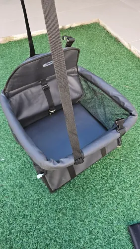 Cadeirinha/Assento Pet para Carro em Couro