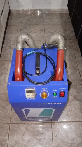 Máquina de tirar linha