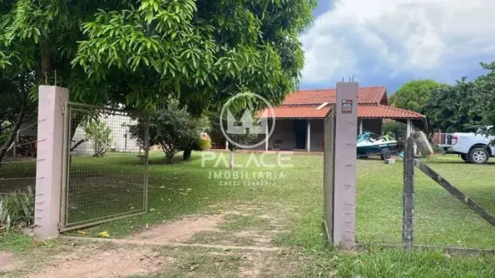 chácara à venda em três rios, dois córregos 2 quartos 950m²
