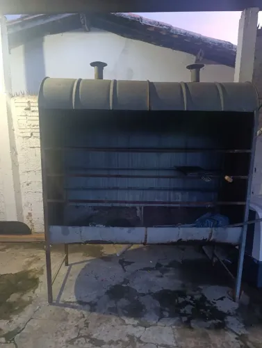 Churrasqueira grande e kit para venda de frango 