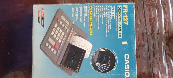 Máquina calculadora de mesa Cassio FR-127 2-COLOR PRINT