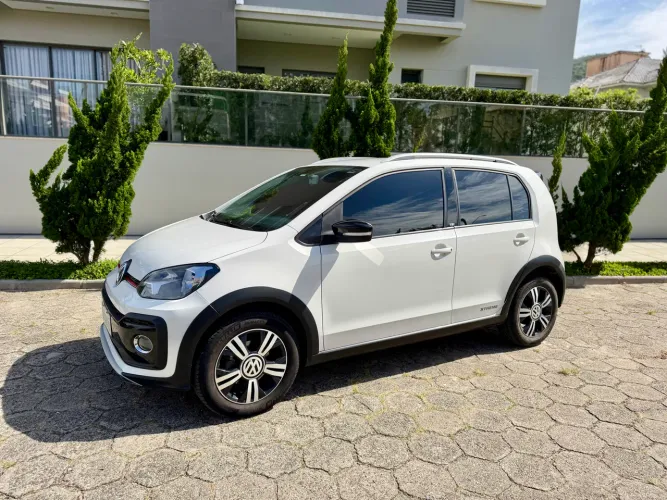 Volkswagen Up! Extreme 1.0 TSI Total Flex 12V 5P 2020