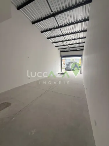 Ponto Comercial para Locação em Jacareí-SP, no Parque dos Príncipes: Sala com 60,96m², 2 b