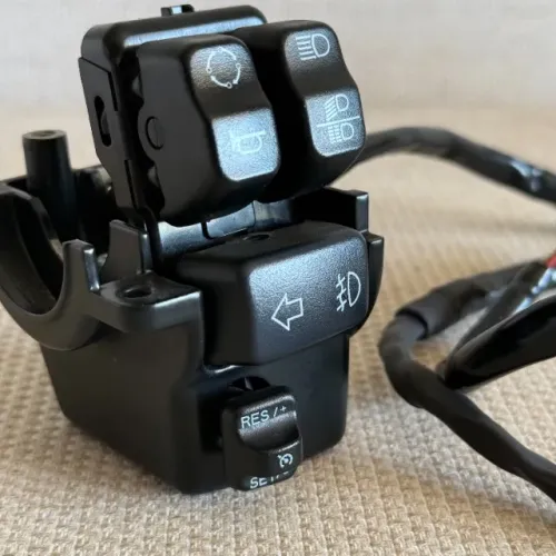 Kit Comando Cruise Control Piloto Automatico para Harley-Davidson Softail