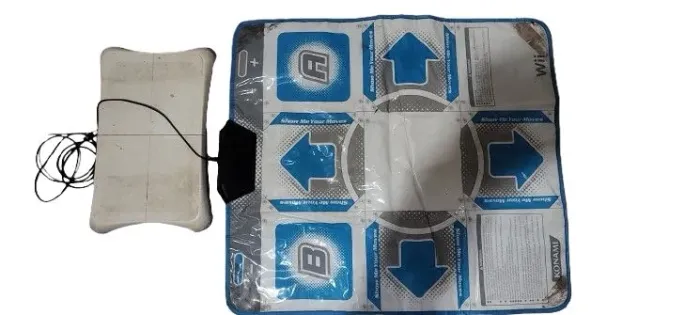 Balança Nintendo Wii + Tapete, usado