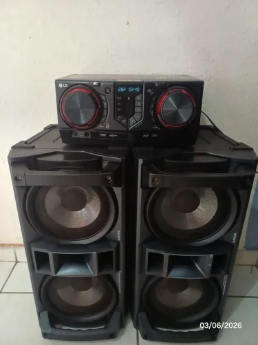 Som LG 440 bem conservado