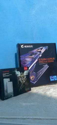 VENDO KIT PLACA-MÃE + MEMÓRIA RGB (NOVO)