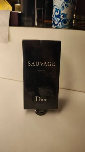 Perfume Dior Sauvage Parfum 100 ml novo, original e lacrado