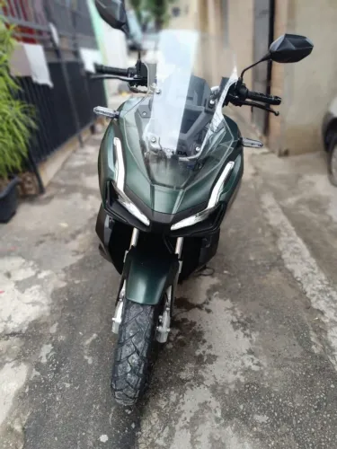 Moto Honda ADV
