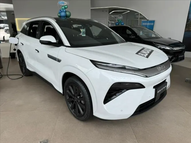 BYD Atto 8 1.5 16V Aut. 2027