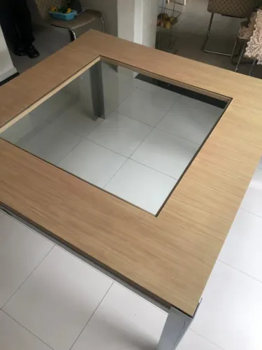 Mesa de Jantar Quadrada 8 Lugares