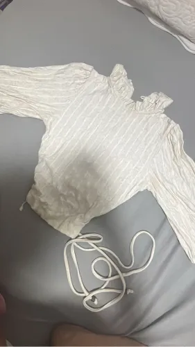 Blusa tamanho P, usada uma vez da marca lirity
