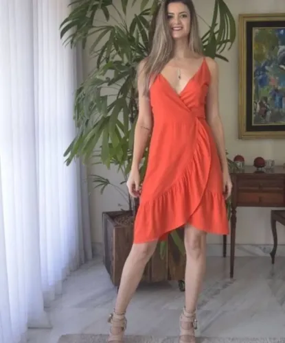 Vestido envelope vermelho M ou G