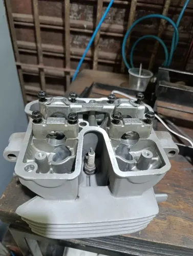 Cabeçote CB 300 pé grosso 