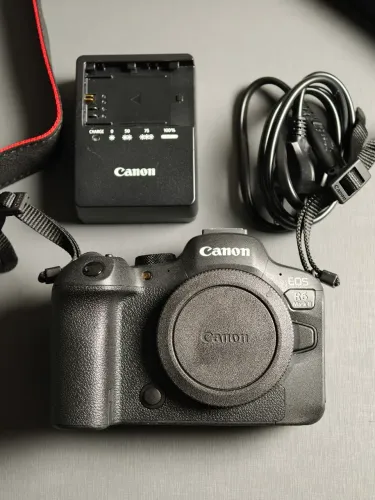 Câmera Canon r6ii corpo